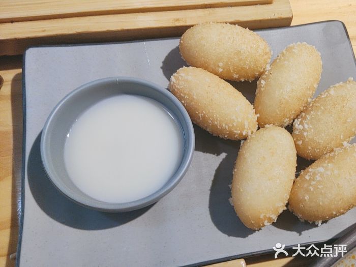 勺子米线·云南传统小吃市集(四方街店)图片