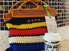 -星巴克臻选(威海威高广场店)