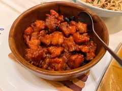 钵仔榄角排骨-沙龙酒家