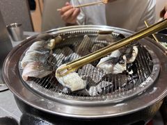 -围炉肉舍•炭烤活鳗•丹东海鲜烤肉(步行街店)