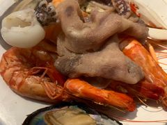 -领鲜活海鲜榴莲自助火锅(东门店)