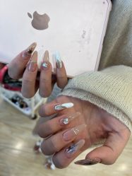 -斯馨·健康美甲美睫