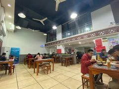 大堂-黄师奶甜品店