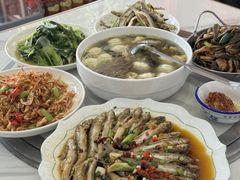 -丹水桥地锅鱼·翘嘴鲌·地方特色全鱼宴(丹江口大坝店)