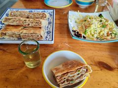 -虹海圣肉饼店家常菜馆