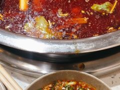 -肖肖酸萝卜鱼火锅(总店)