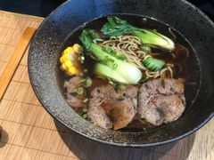 红烧牛肉面-胜面