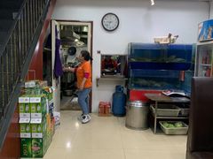 -三湘四水正宗湘菜(君峰路店)