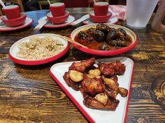 -老闵田螺馆·南昌市井菜·特色小吃(总店)