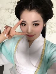 -盘子女人坊古装写真摄影(厦门总店)