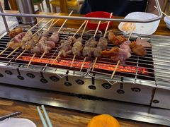 -哈尔滨小酒馆·鲜肉现穿自助烧烤(康新花园店)