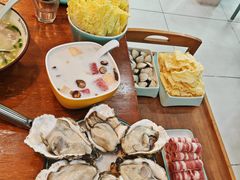 -老何家后安粉·糟粕醋海鲜火锅(三亚湾椰梦长廊店)