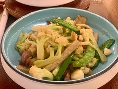阳江小盆菜-先记烧鹅王·本地粤菜(福永店)