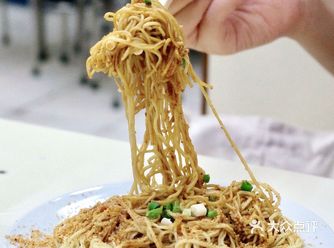 一直吃不惯竹升面不过这家算入味的