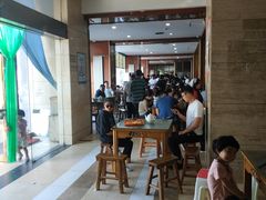 大堂-吾穆勒蓬灰牛肉面·清真(北滨河中路店)