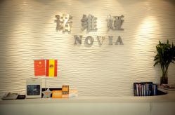 自己拍的店里面的-易摄影婚纱摄影工作室