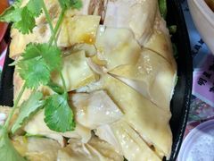 半只鸡-绿柠食堂(北外滩店)