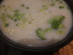 -罗罐中米粉(人信汇店)