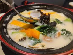 鲜贝鱼汤煮时蔬-港丽餐厅(高德置地店)