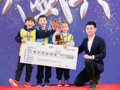 -童程童美·信息学竞赛·乐高机器人编程(长宁来福士校区)