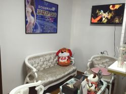 -杉惠素颜美妆皮肤管理中心