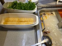 -海底捞火锅(新松江路店)