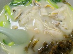 -明呈黄鱼面馆(斜土路店)