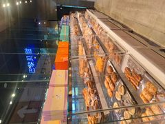 -巴黎贝甜(大宁国际商业广场店)