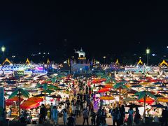 -东南亚风情赶摆街夜市