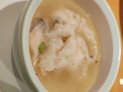 -严记小天府酸菜鱼(西四路店)