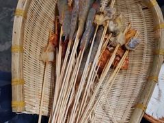 -马路边边串串香形象店(磐石路店)