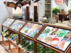 -聚鲜港（五洞）牛肉自选火锅