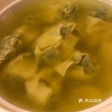 凌晨四点多突然好饿，在麻辣烫和袁记之间选择了袁记