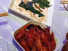 -万松园美食街