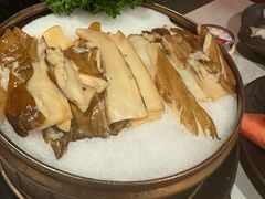 -芸山季·云南山珍菌火锅(人民广场来福士店)