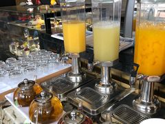 自助取餐区-福州泰禾铂尔曼酒店·大堂酒廊