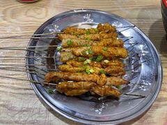 -江城燕子大排档(江汉路步行街店)