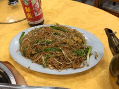 -濠轩阁特色生蚝火锅(水湾路店)