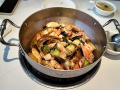 -七欣天香辣蟹火锅(闵行浦江欢乐颂店)