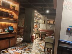 -夯鱼烤鱼·尔滨地标美食(中央商场店)