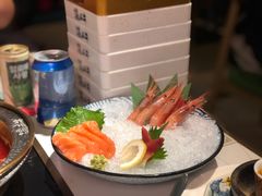 刺身拼盘（限量供应）-温禾牛·和牛寿喜烧自助火锅(恒基名人店)