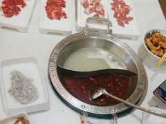 -嘎琉鲜切牛肉自助火锅