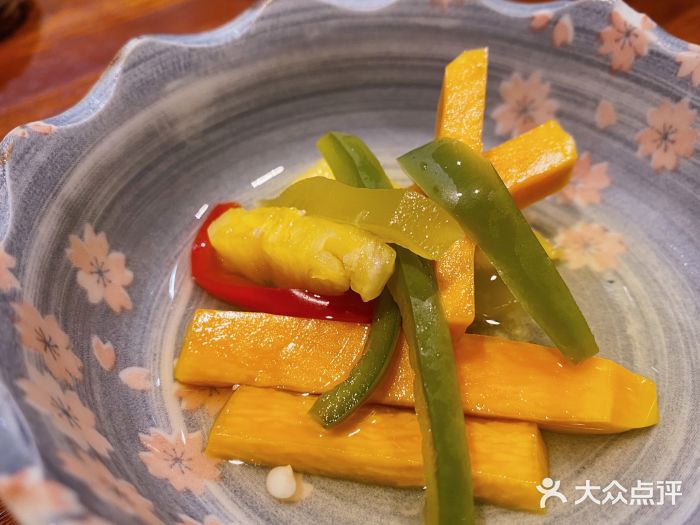 上海笑鱼yakitori birdryu冷菜图片