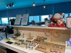 -Trend1881视光·蔡司视觉(领展广场店)