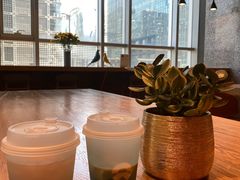 -蔚来中心(北京中关村店)