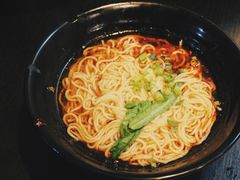 重庆小面-港澳烧卤馆