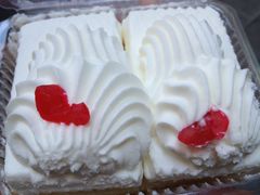 -红宝石·鲜奶小方·海派西点房(南丹店)