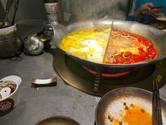 -湊湊火锅·茶憩(杭州湖滨银泰in77店)