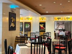 -深圳富苑皇冠假日套房酒店