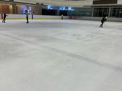 -陈露国际冰上中心(天津嘉里汇店)